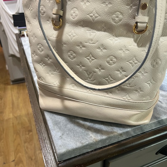 Louis Vuitton Citadine Empreinte Tote - Picture 2 of 7